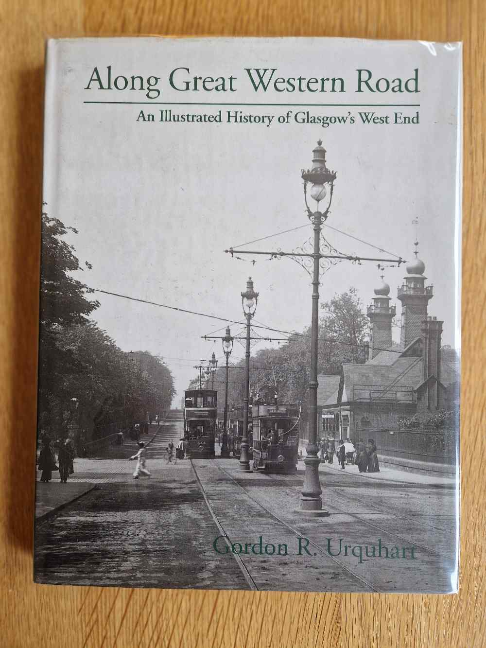 Along Great Western Road: an i...